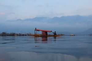 shikara, kashmir, srinagar, dallake, travel, tourism, incredibleindia, india, indian, kashmir, kashmir, kashmir, kashmir, kashmir, srinagar, srinagar